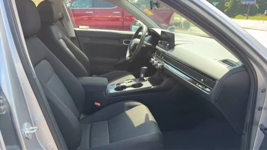 View 7 of 2025 HONDA CIVIC