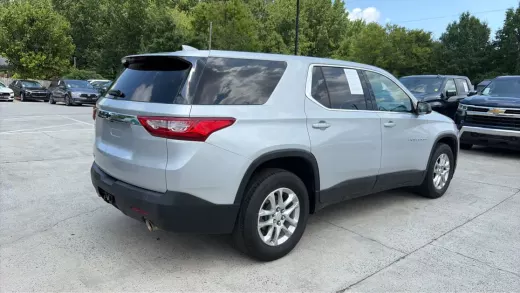 View 5 of 2020 CHEVROLET TRAVERSE