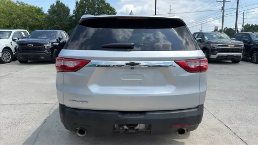View 6 of 2020 CHEVROLET TRAVERSE