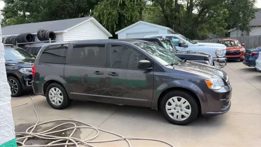 View 4 of 2020 DODGE GRAND CARAVAN PASSENGER