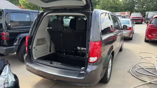 View 5 of 2020 DODGE GRAND CARAVAN PASSENGER