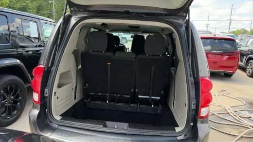 View 6 of 2020 DODGE GRAND CARAVAN PASSENGER
