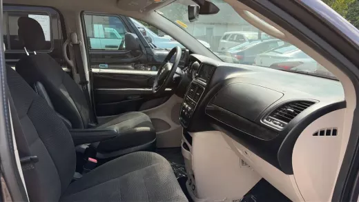 View 8 of 2020 DODGE GRAND CARAVAN PASSENGER