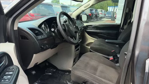 View 9 of 2020 DODGE GRAND CARAVAN PASSENGER