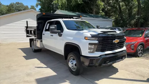 View 3 of 2024 CHEVROLET SILVERADO 3500 HD CREW CAB & CHASSIS
