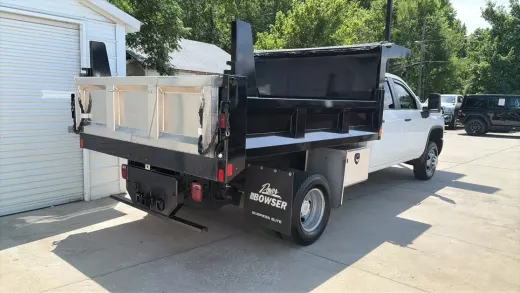 View 5 of 2024 CHEVROLET SILVERADO 3500 HD CREW CAB & CHASSIS