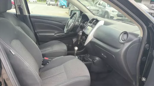 View 7 of 2018 NISSAN VERSA