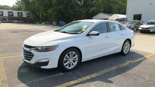 View 3 of 2020 CHEVROLET MALIBU