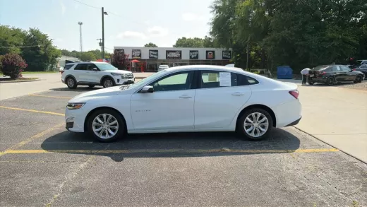 View 4 of 2020 CHEVROLET MALIBU