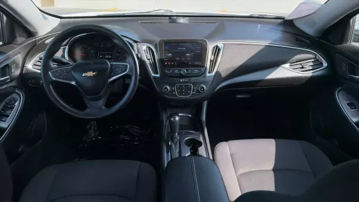 View 11 of 2020 CHEVROLET MALIBU